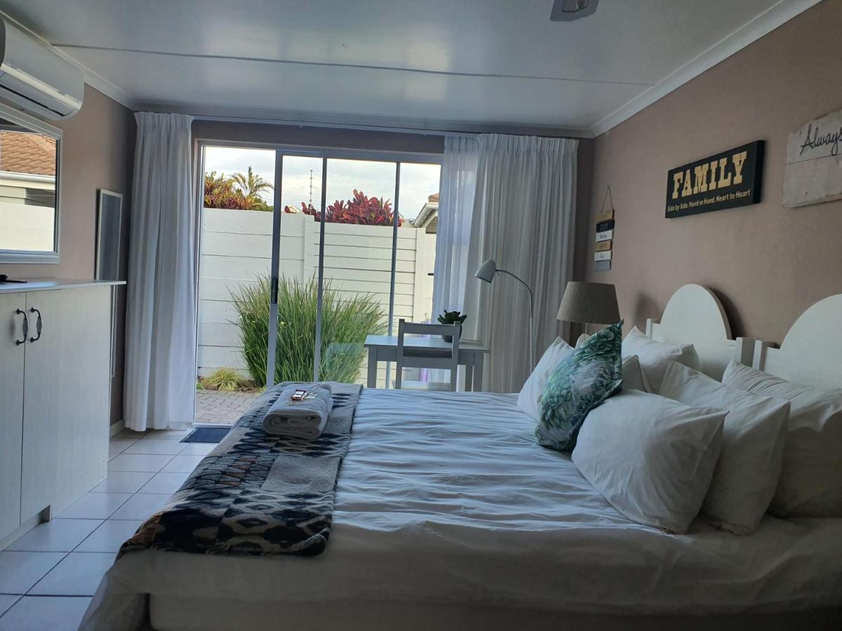 Nahoon Bed & Breakfast East London Exterior foto